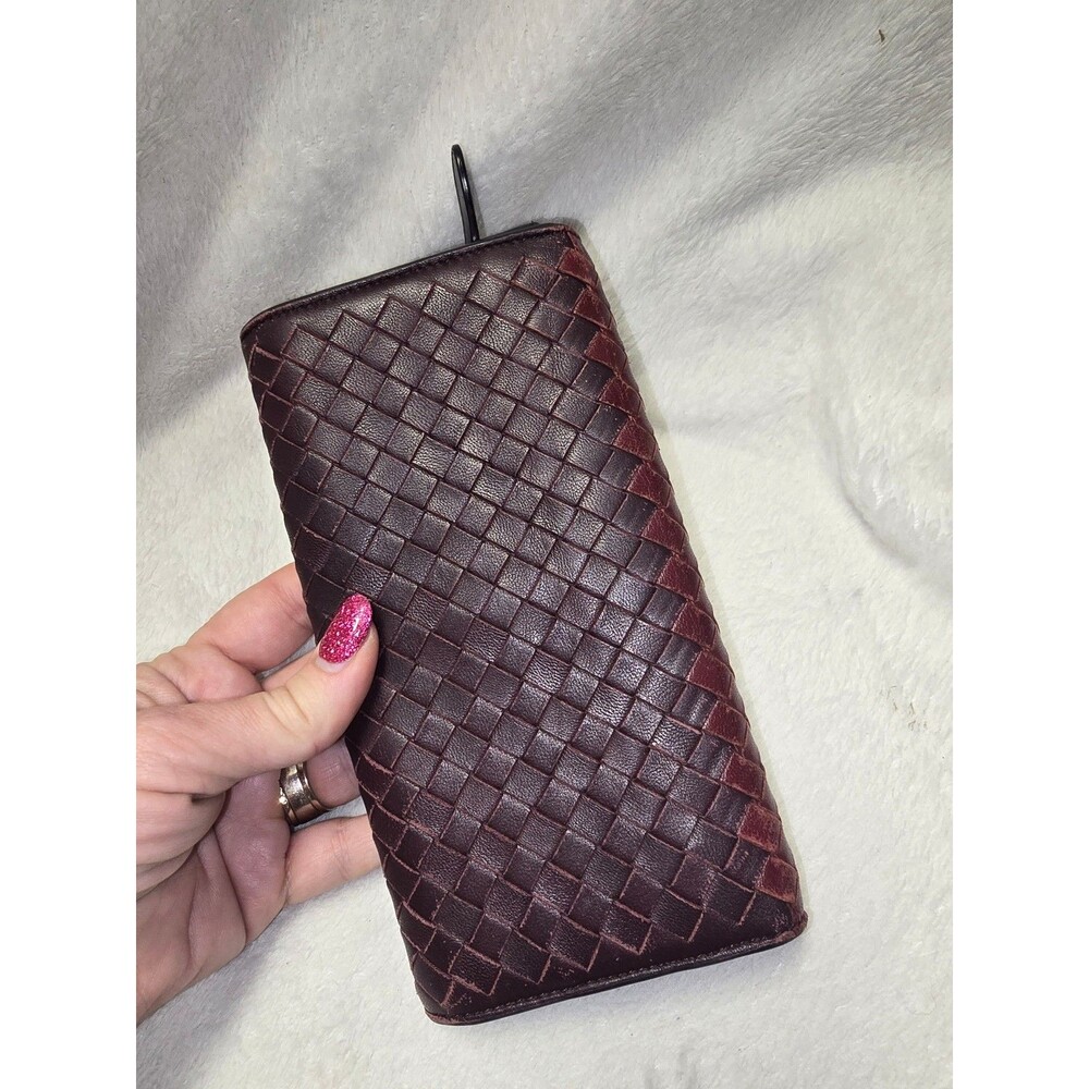 Dual Color Bottega Veneta Wallet with Entrupy Cert - Picture 3 of 10